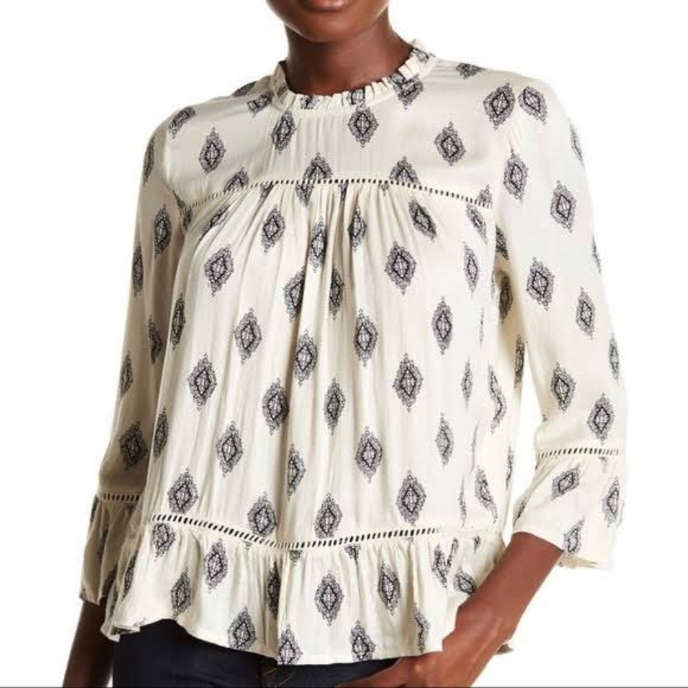 Lucky Brand “Live in Love” 3/4 Sleeve Button Back